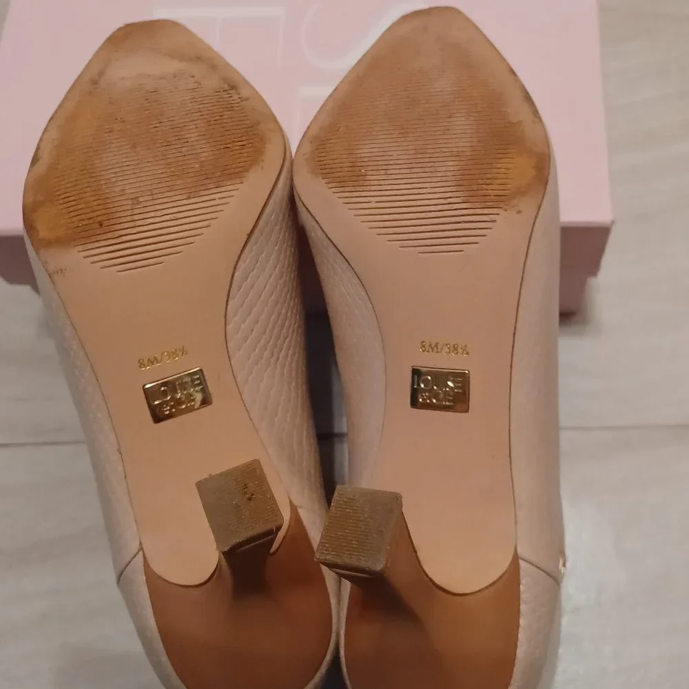 Louise et Cie Lydie Genuine Leather Powder/Sand Color Bootie Size 8M - Picture 6 of 7